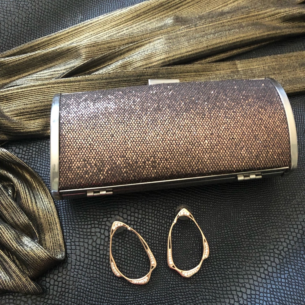Brown glitter-effect clutch